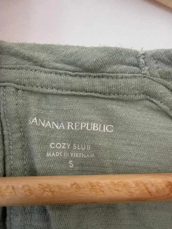 Black Knot-Front Tee and Sage Crewneck Tees - Women Small Cotton - Picture 4 of 7